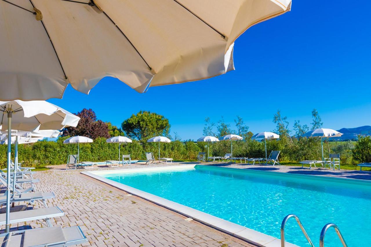 Glamping Gli Etruschi Hotell Piombino Exteriör bild
