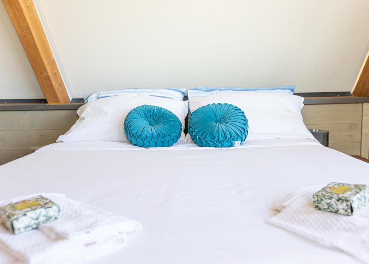 Glamping Gli Etruschi Hotell Piombino Exteriör bild