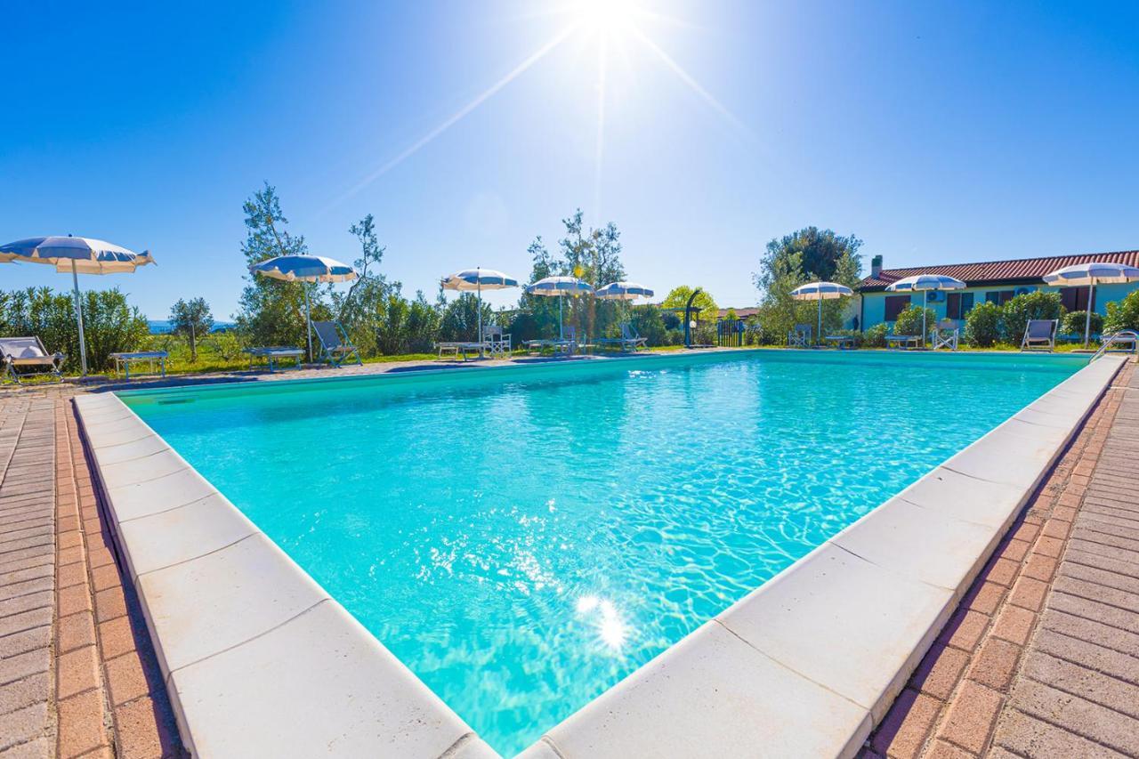 Glamping Gli Etruschi Hotell Piombino Exteriör bild