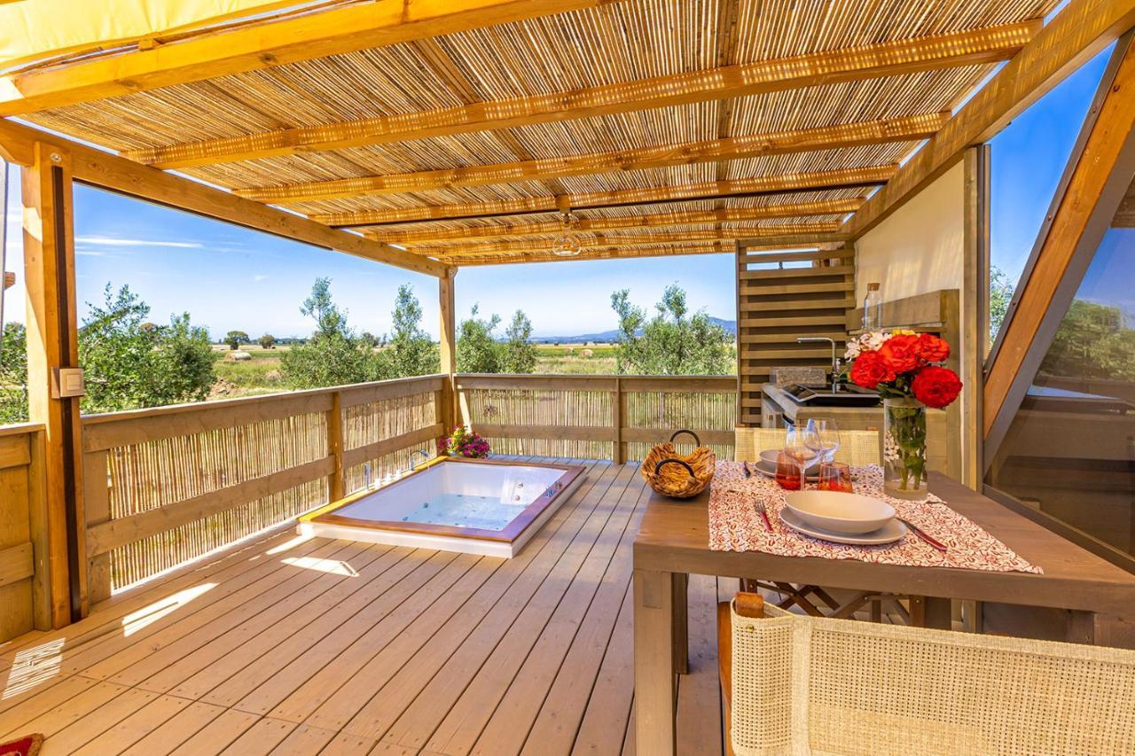 Glamping Gli Etruschi Hotell Piombino Exteriör bild