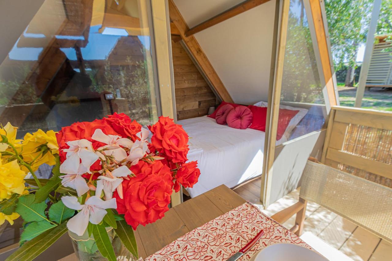 Glamping Gli Etruschi Hotell Piombino Exteriör bild