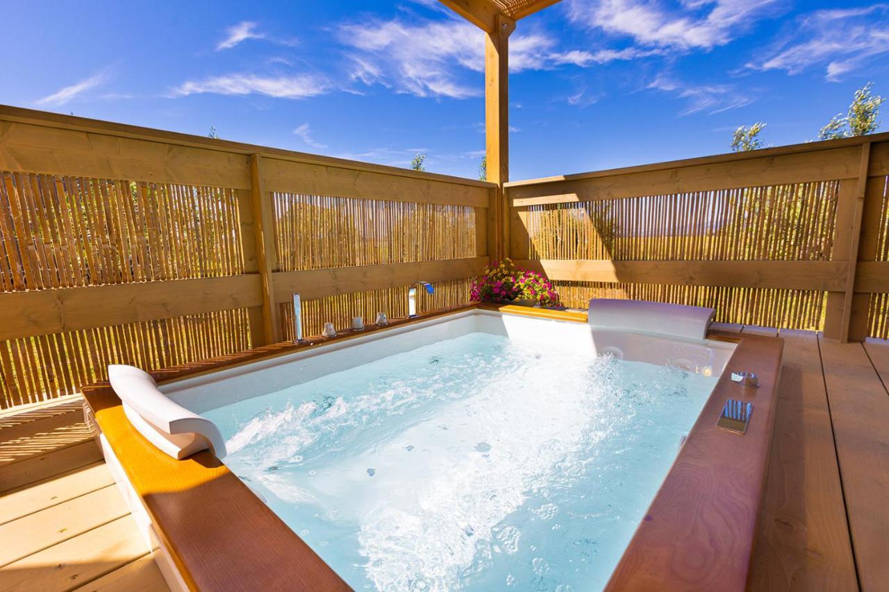 Glamping Gli Etruschi Hotell Piombino Exteriör bild