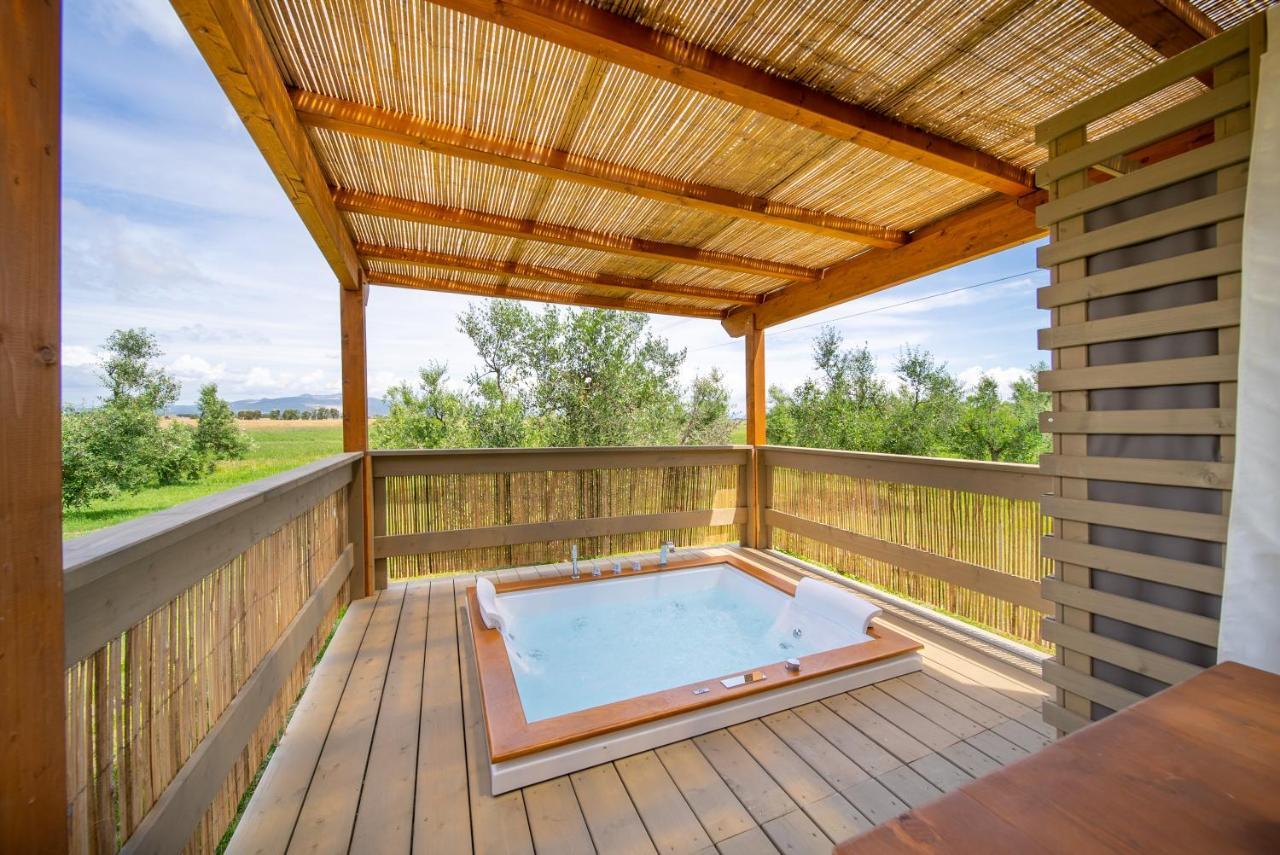 Glamping Gli Etruschi Hotell Piombino Exteriör bild