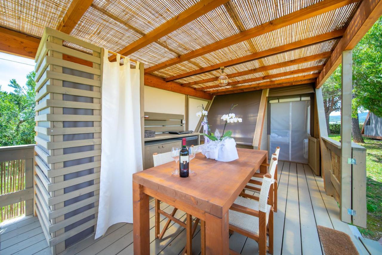 Glamping Gli Etruschi Hotell Piombino Exteriör bild